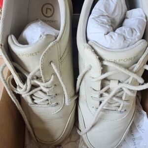 Rockport "Marta" Leather Walking Shoes - Women’s 6 EXTRA WIDE (XW)
​